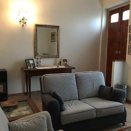 Vila Sardegna Vicino Ad Olbia "La Casa Nel Vicolo" Berchidda Exteriér fotografie