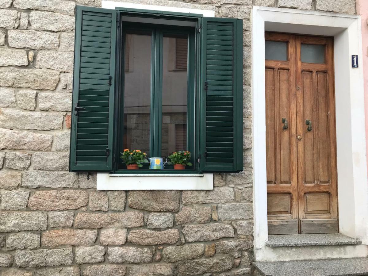 Vila Sardegna Vicino Ad Olbia "La Casa Nel Vicolo" Berchidda Exteriér fotografie